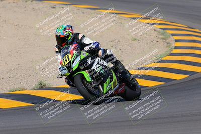 media/Oct-09-2022-SoCal Trackdays (Sun) [[95640aeeb6]]/Turns 9 and 10 (1050am)/